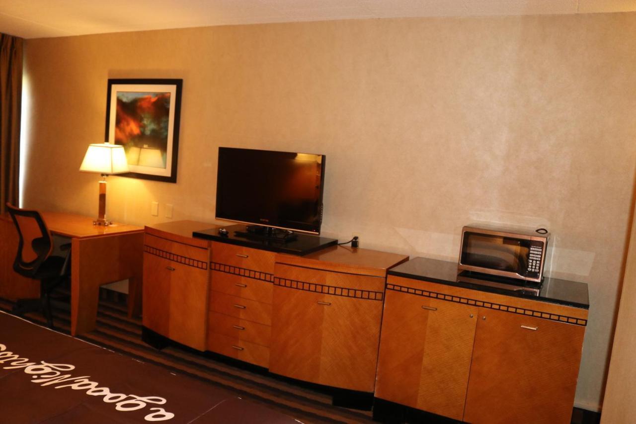 Bradley Hotel